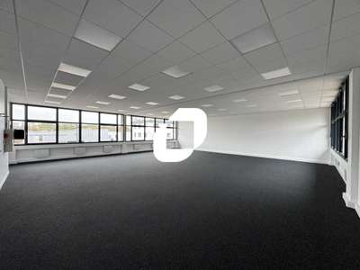 A louer Bureaux 110m² Villejuif