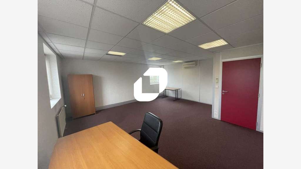 A louer Bureaux 120m² Villejust