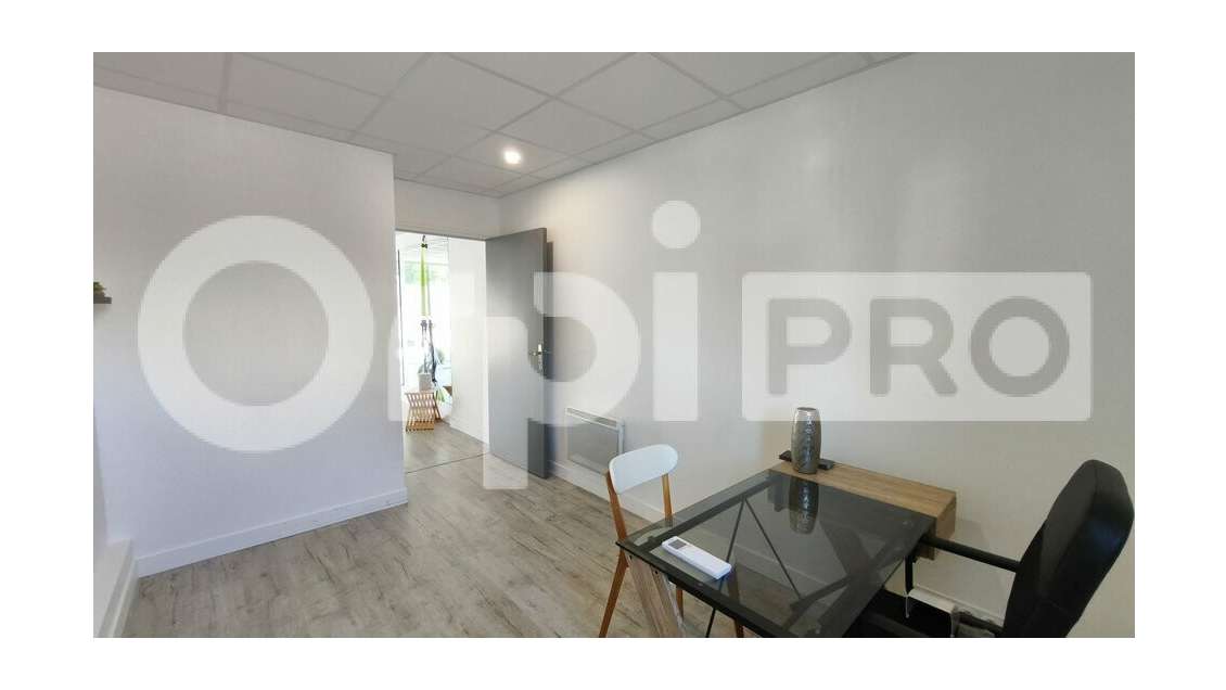 A louer bureau 11m² à Villemoisson-sur-Orge