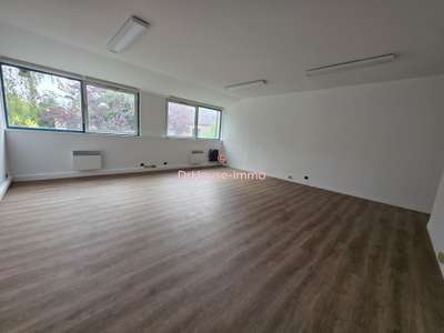 Location Locaux commerciaux - Boutiques à Villeneuve-d'Ascq