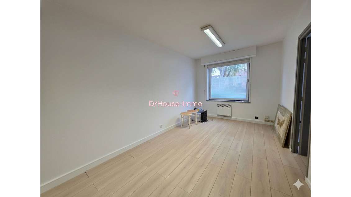 Opportunité local commercial à Villeneuve d'Ascq