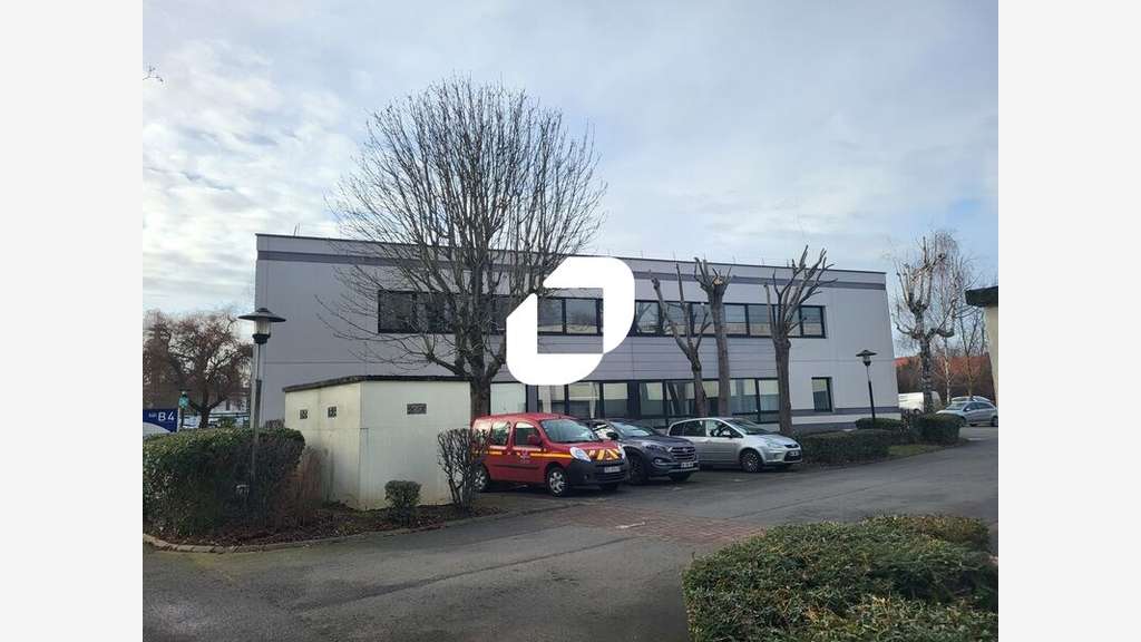 A louer Bureaux 841m² Villeneuve d'ascq