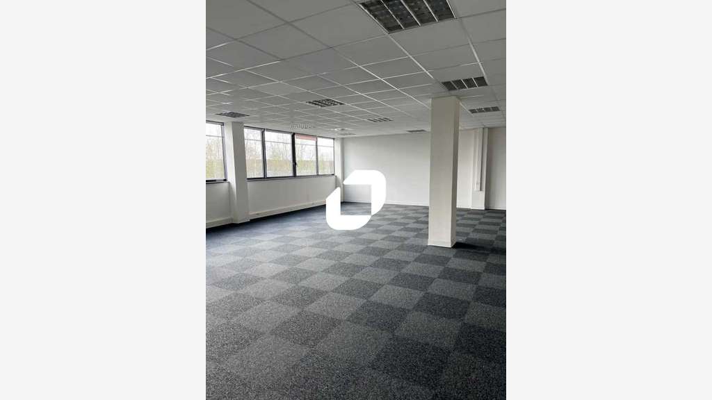 A louer Bureaux 2209m² Villeneuve d'ascq