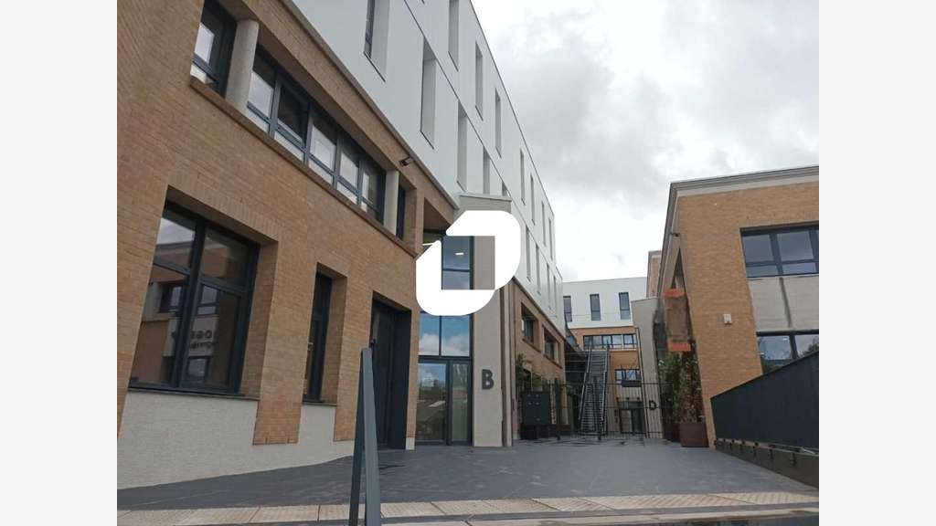 A louer Bureaux 1199m² Villeneuve d'ascq