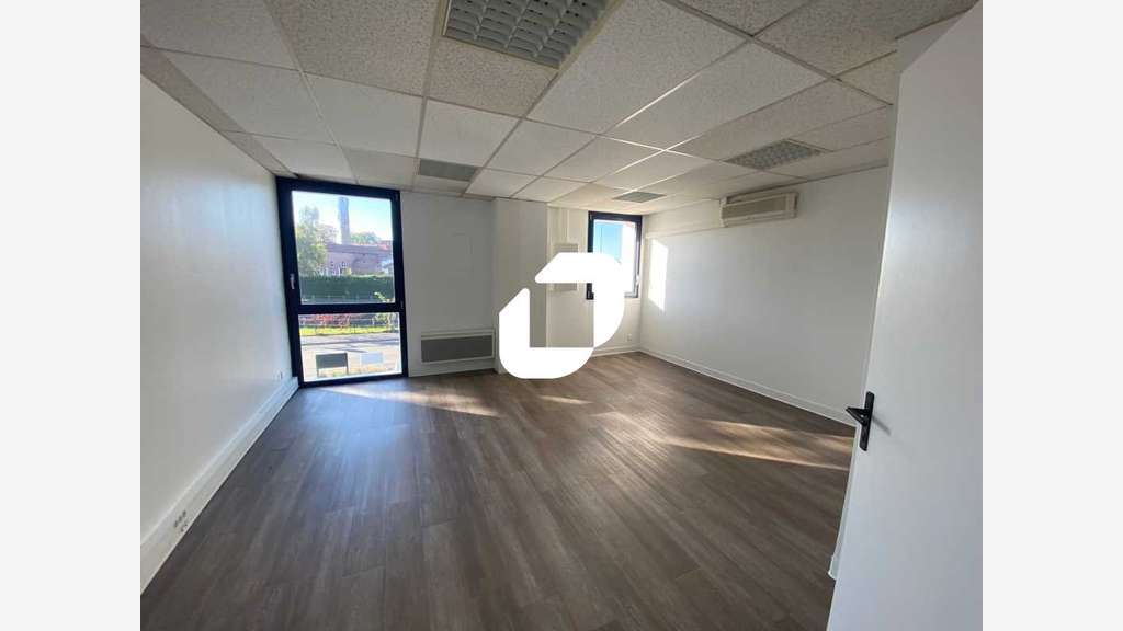 A louer Bureaux 234m² Villeneuve d'ascq