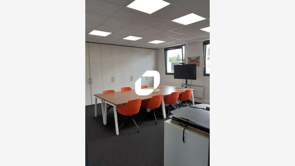 A louer Bureaux 220m² Villeneuve d'ascq
