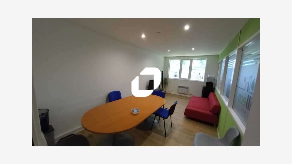 A louer Bureaux 107m² Villeneuve d'ascq