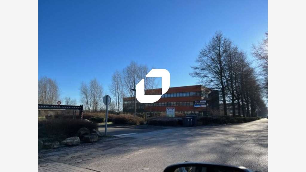 A louer Bureaux 1459m² Villeneuve d'ascq