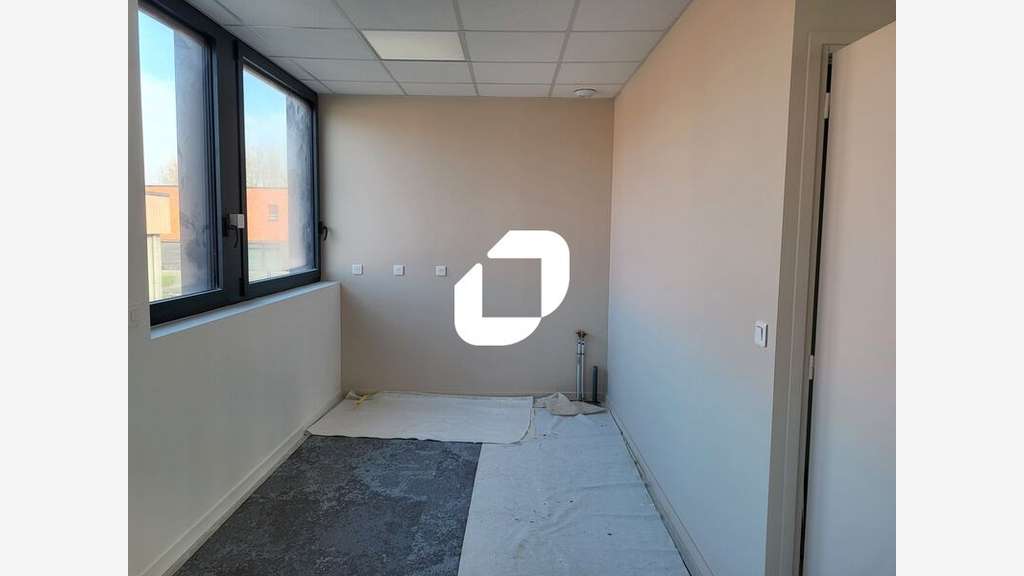 A louer Bureaux 890m² Villeneuve d'ascq