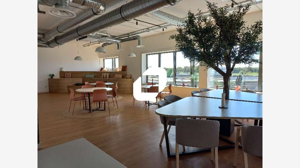 A louer Bureaux 3700m² Villeneuve d'ascq