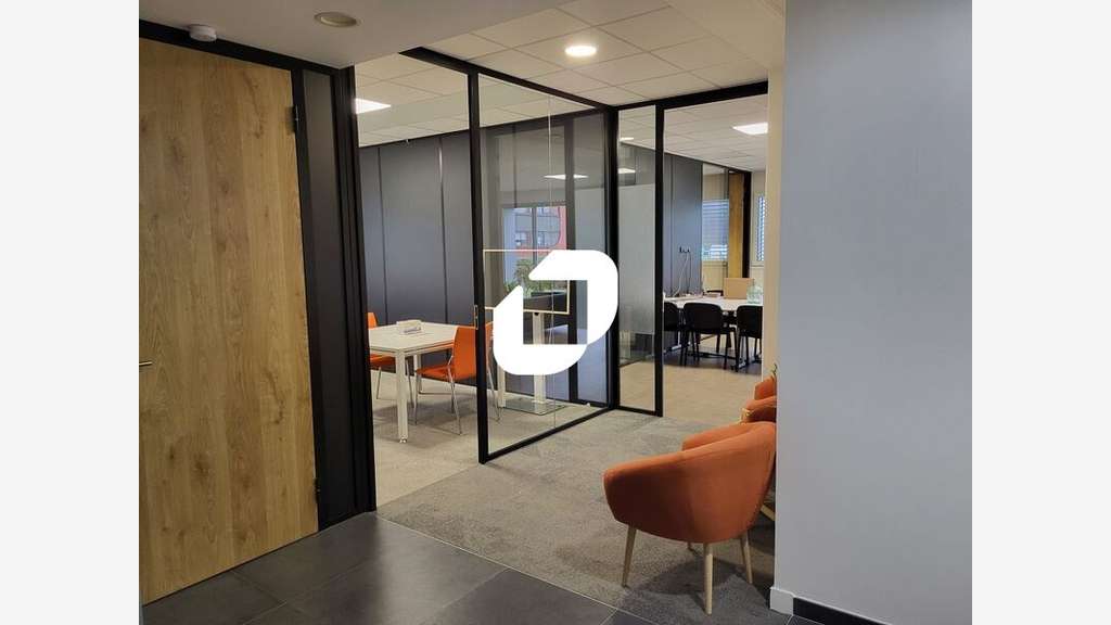A louer Bureaux 232m² Villeneuve d'ascq