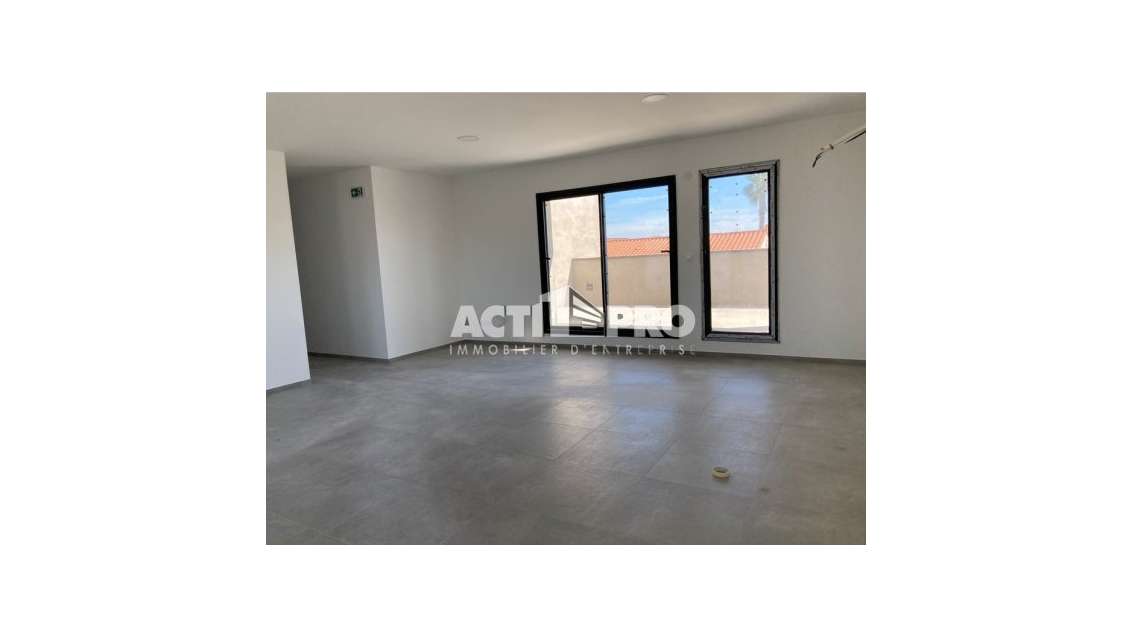 A louer bureaux 70m² R+1 à Villeneuve-de-la-Raho