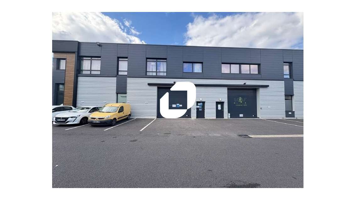 A louer Bureaux 520m² Villeneuve la garenne