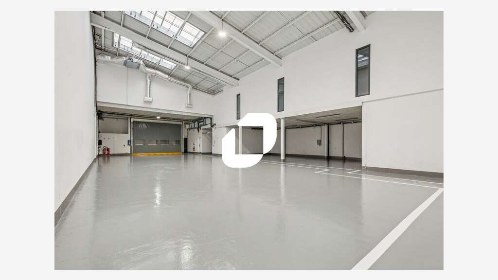 A louer Bureaux 967m² Villeneuve la garenne