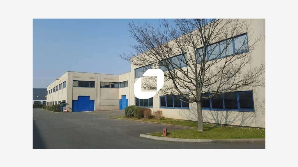 A louer Bureaux 900m² Villeneuve la garenne