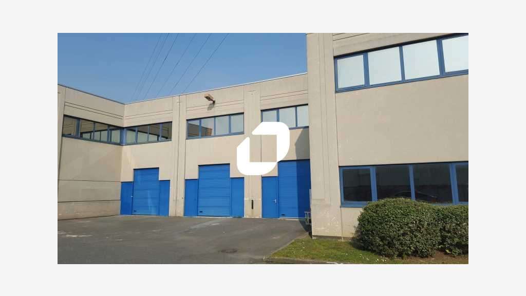 A louer Bureaux 900m² Villeneuve la garenne