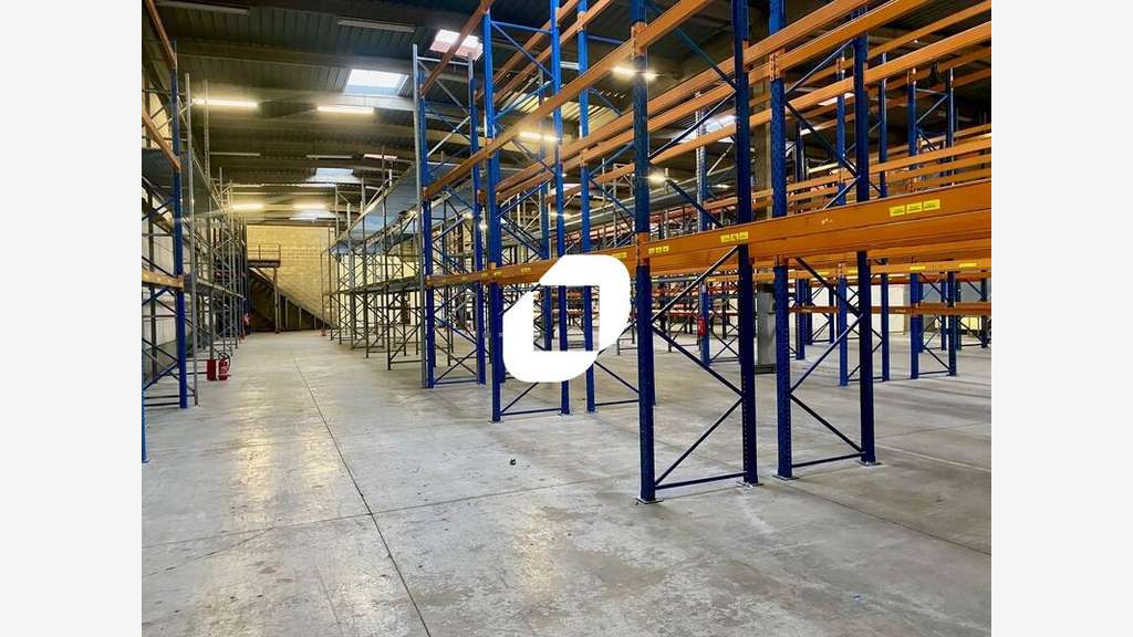 A louer Bureaux 1756m² Villeneuve la garenne