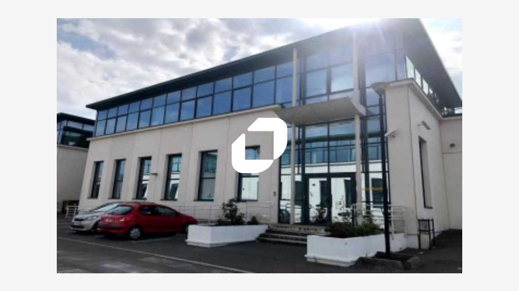 A louer Bureaux 301m² Villeneuve la garenne