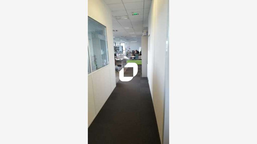 A louer Bureaux 446m² Villeneuve la garenne