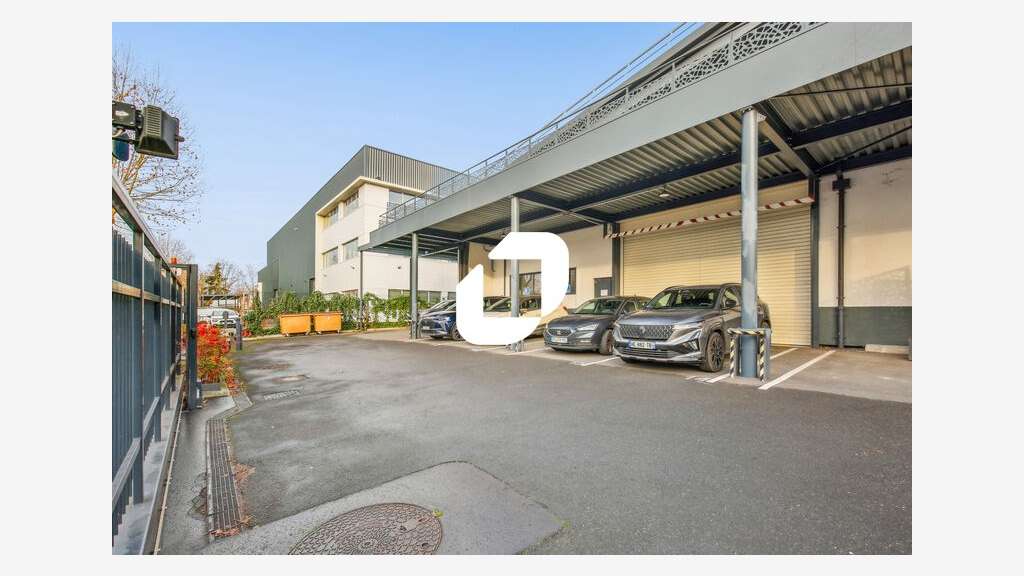 A louer Bureaux 967m² Villeneuve la garenne