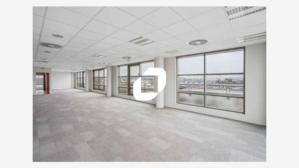 A louer Bureaux 830m² Villeneuve le roi