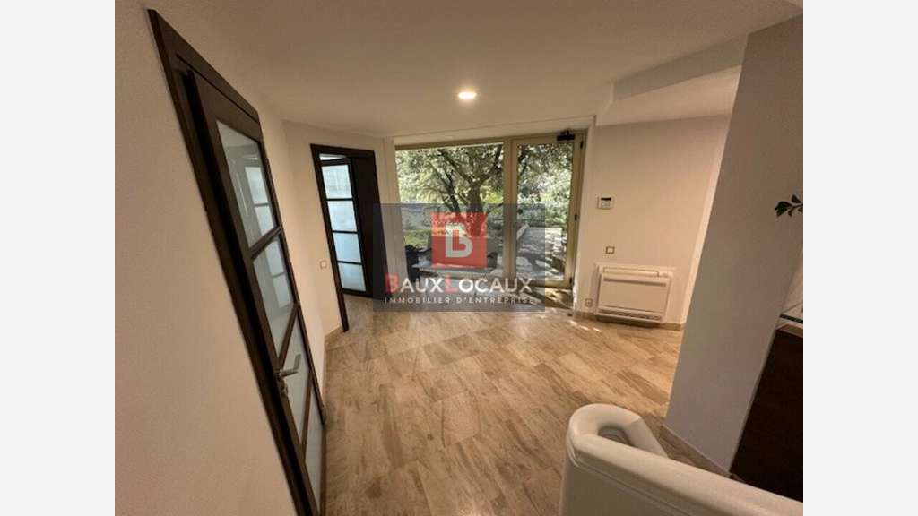 A louer bureaux 51m² R+1 à Villeneuve-lès-Avignon
