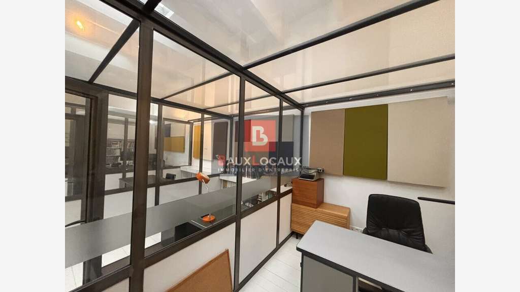 Bureaux de 9m² à louer à Villeneuve-lès-Avignon