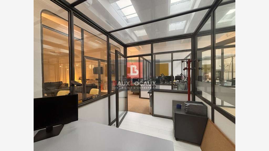 Bureaux de 9m² à louer à Villeneuve-lès-Avignon