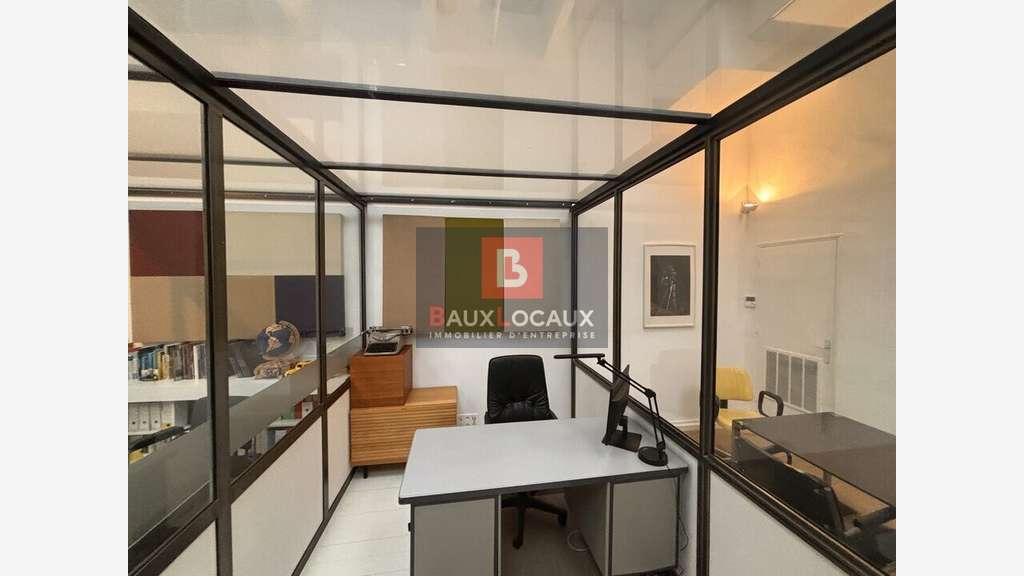 Bureaux de 9m² à louer à Villeneuve-lès-Avignon