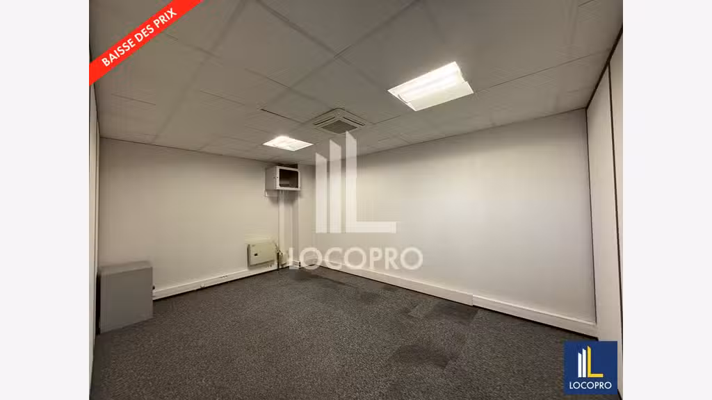 A louer bureaux 178m² RDC à Villeneuve-Loubet RN7 