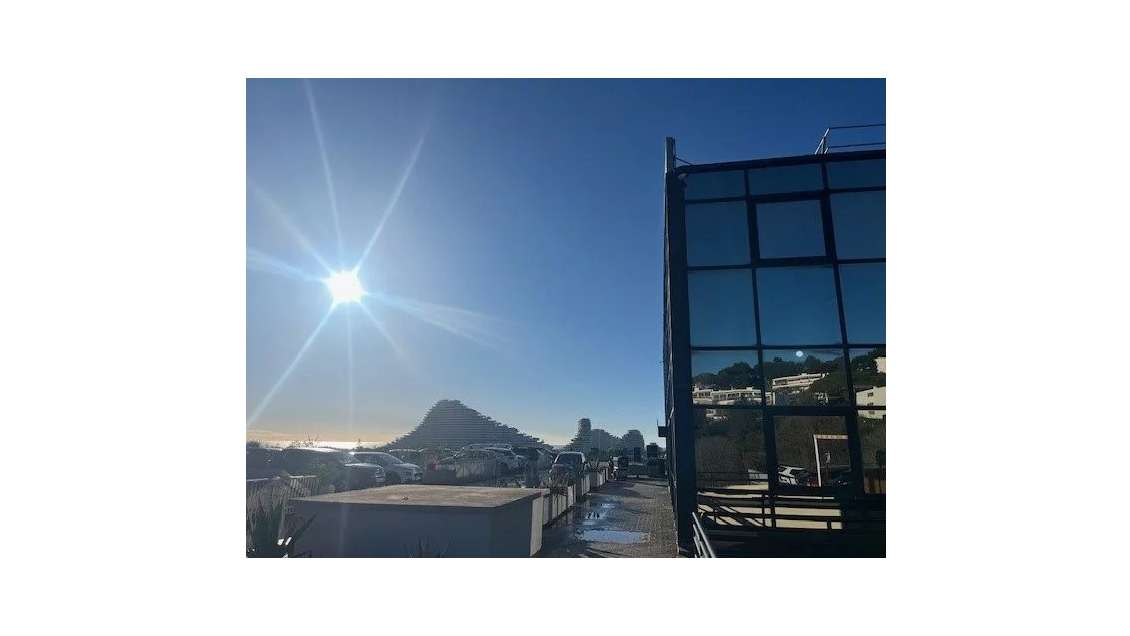 A LOUER - BUREAUX 117M2 - PKG COLL. - VILLENEUVE