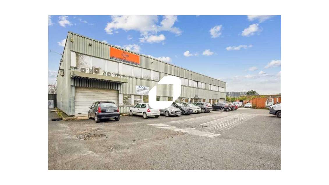 A louer Bureaux 147m² Villepinte