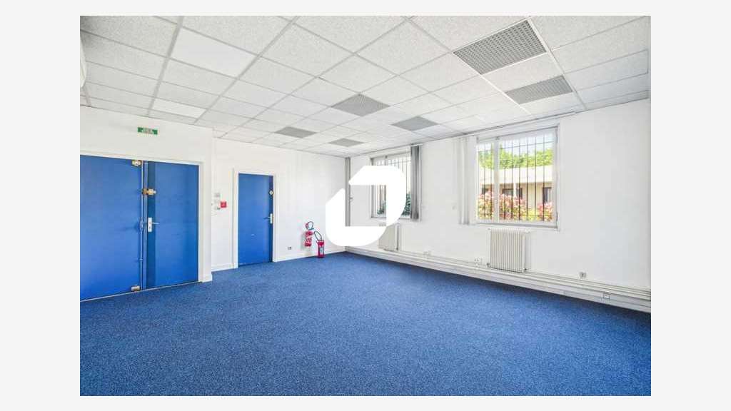 A louer Bureaux 260m² Villepinte