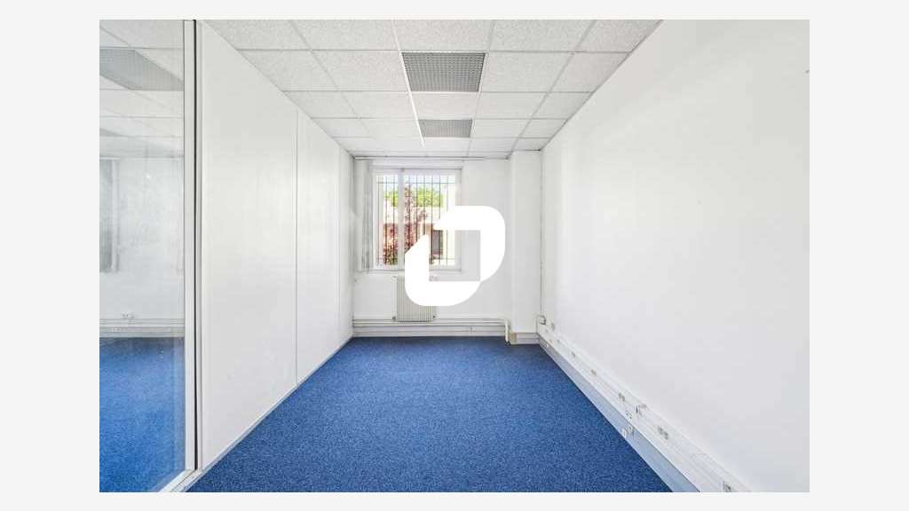 A louer Bureaux 260m² Villepinte