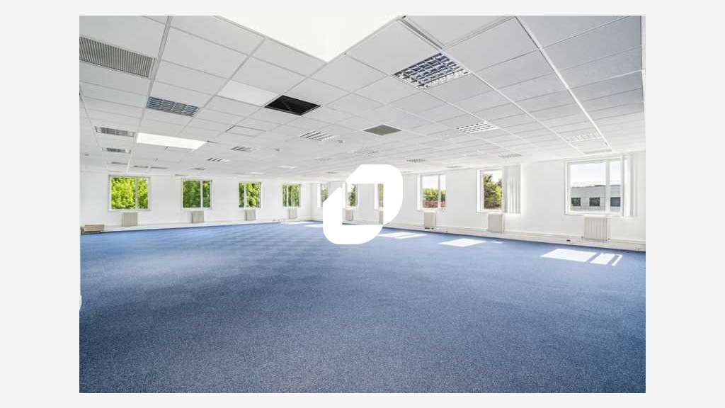 A louer Bureaux 260m² Villepinte