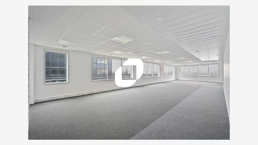 A louer Bureaux 182m² Villepinte