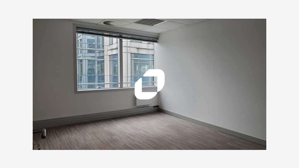 A louer Bureaux 225m² Villepinte