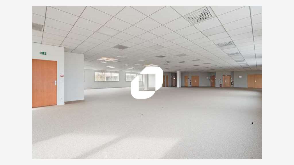 A louer Bureaux 1824m² Villepinte
