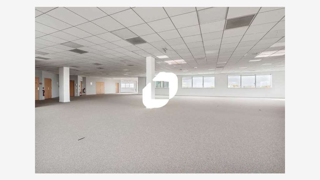 A louer Bureaux 912m² Villepinte