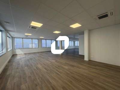 A louer Bureaux 135m² Villepinte