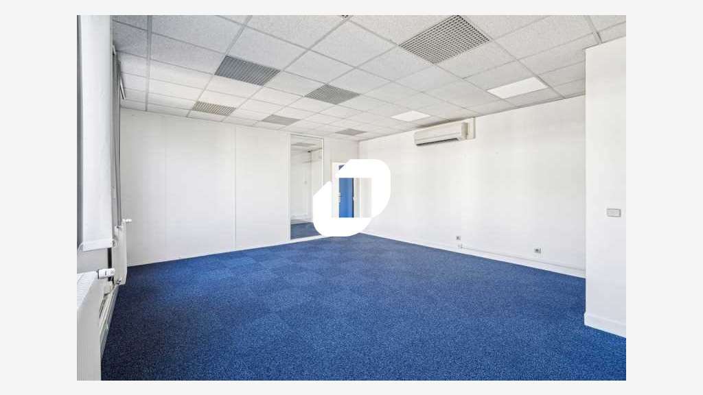 A louer Bureaux 260m² Villepinte