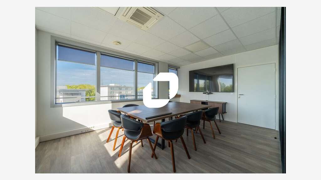 A louer Bureaux 135m² Villepinte