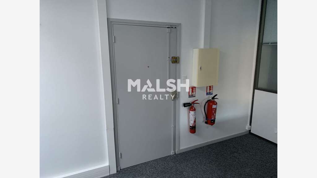 A louer bureaux 281m² à Villeurbanne Gratte-Ciel