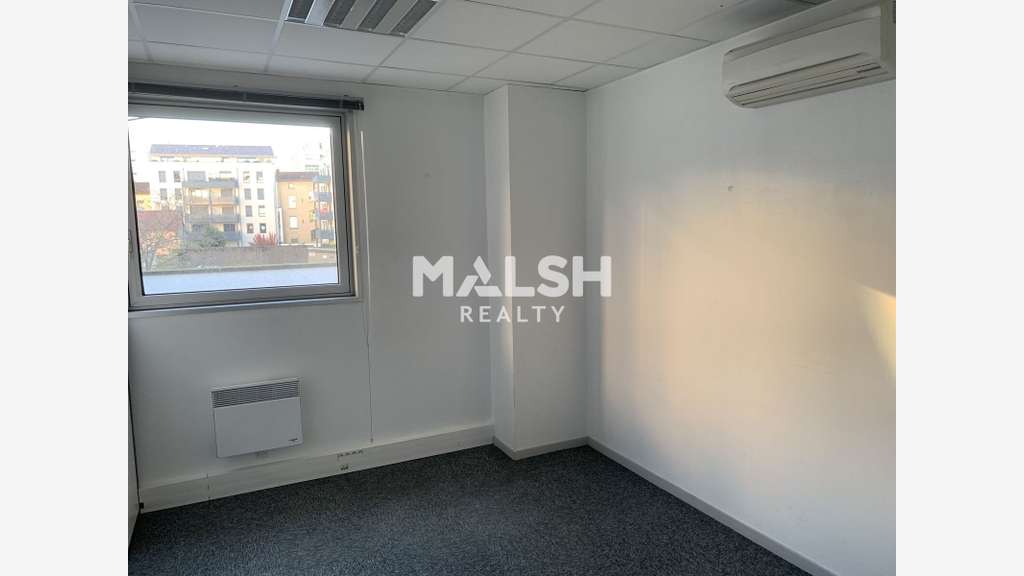 A louer bureaux 281m² à Villeurbanne Gratte-Ciel