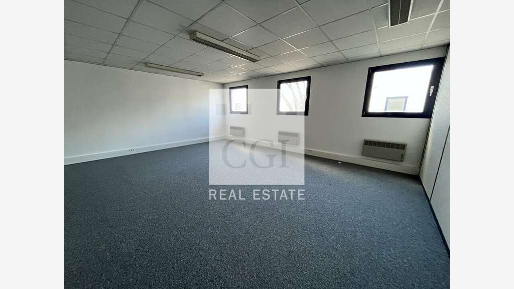 A louer bureaux 427m² Parc Actimart de la Rize