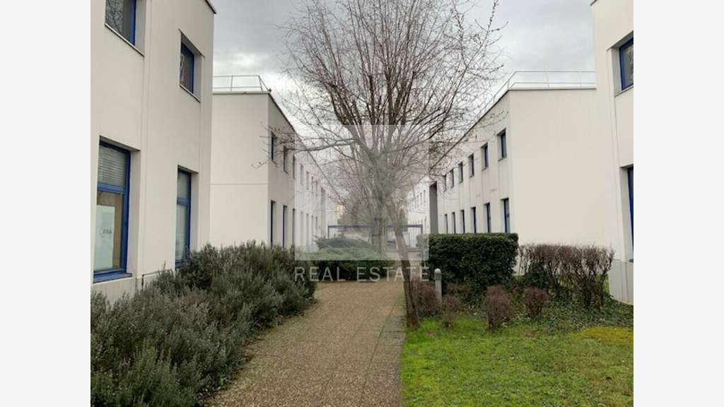 A louer bureaux 65m² à Villeurbanne Actimart