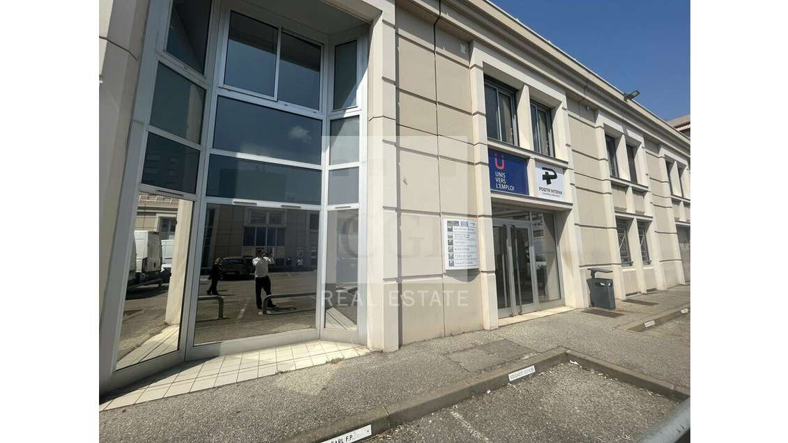 Bureaux modulables à louer à Villeurbanne 