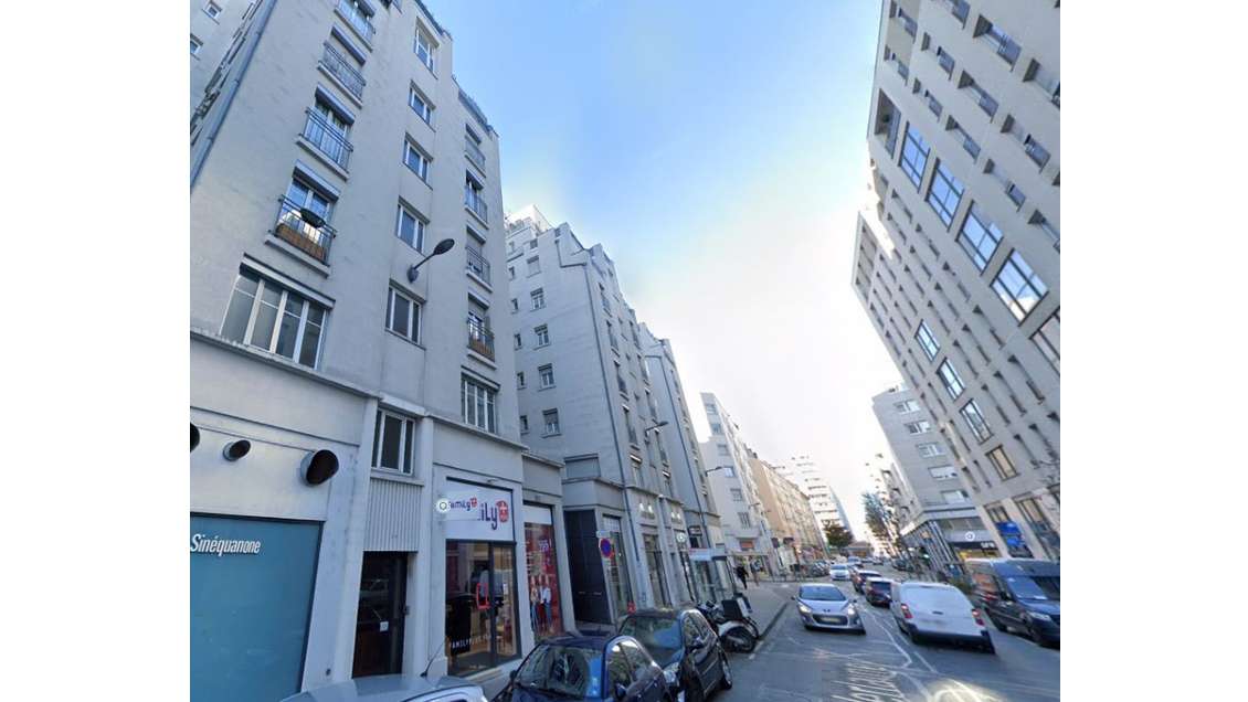 Bureaux 137m² en étage à louer à Villeurbanne