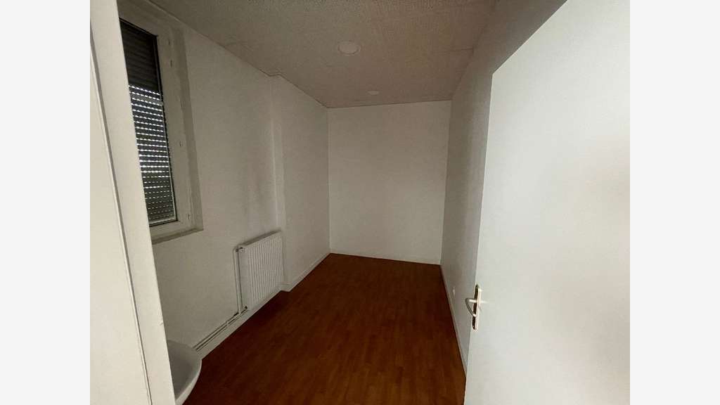Bureaux 58m² à louer à Villeurbanne Av H. Barbusse