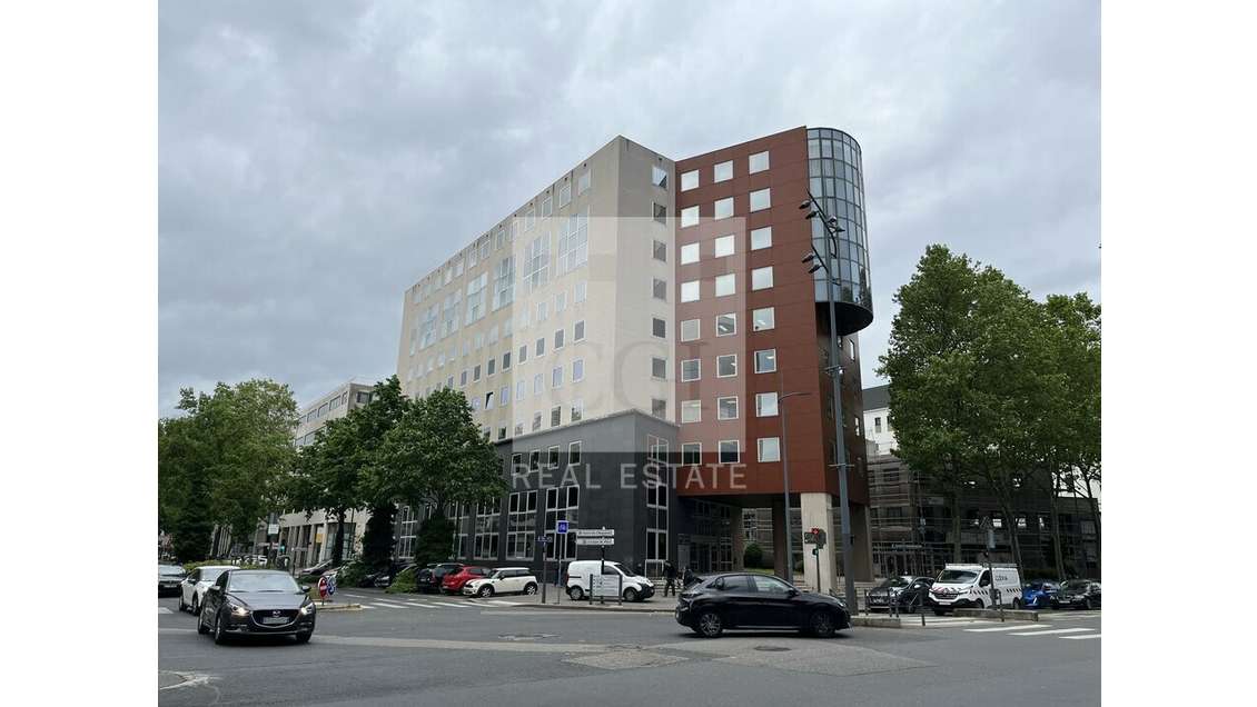 Bureaux 134m² à louer à Villeurbanne